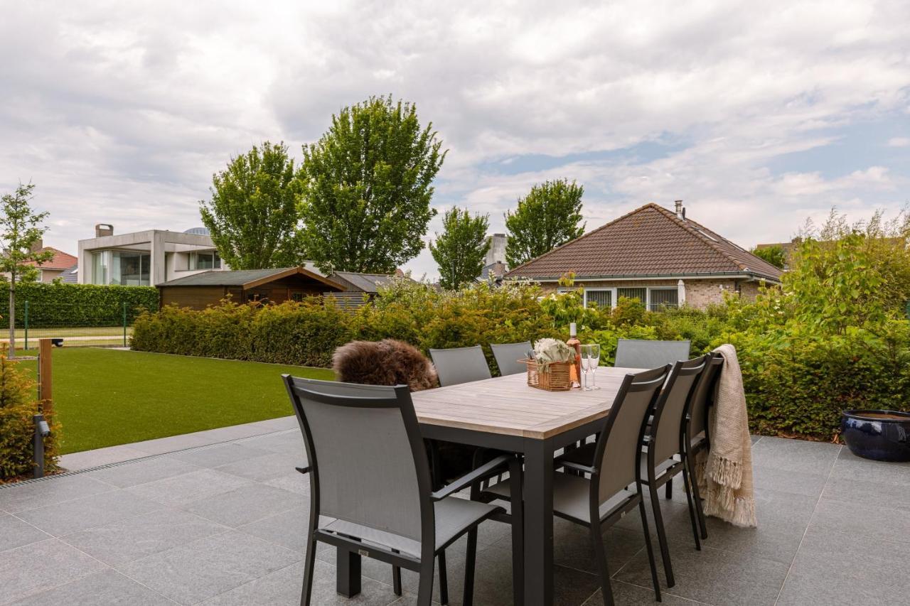 Fantastic Family Villa With Beautiful Garden Oostende Exterior foto
