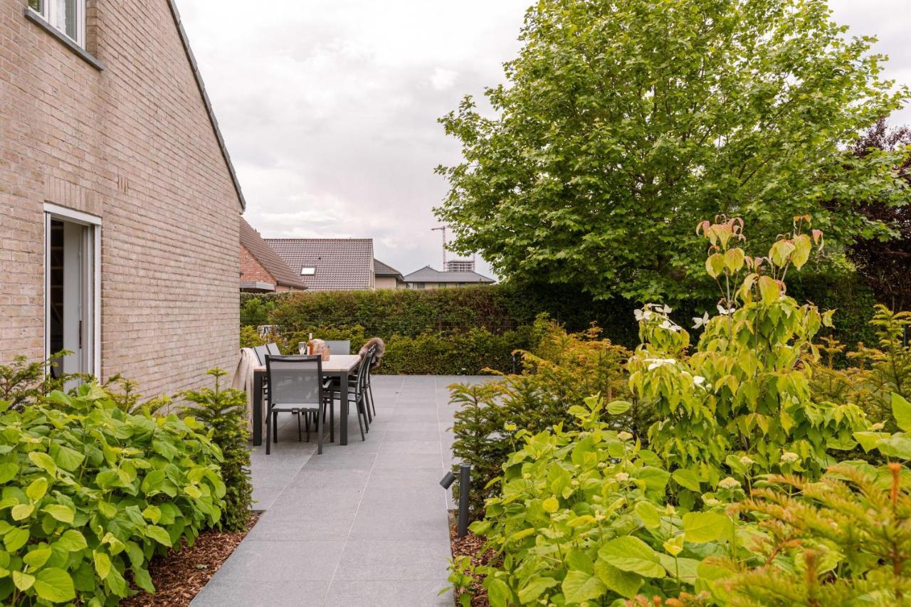 Fantastic Family Villa With Beautiful Garden Oostende Exterior foto
