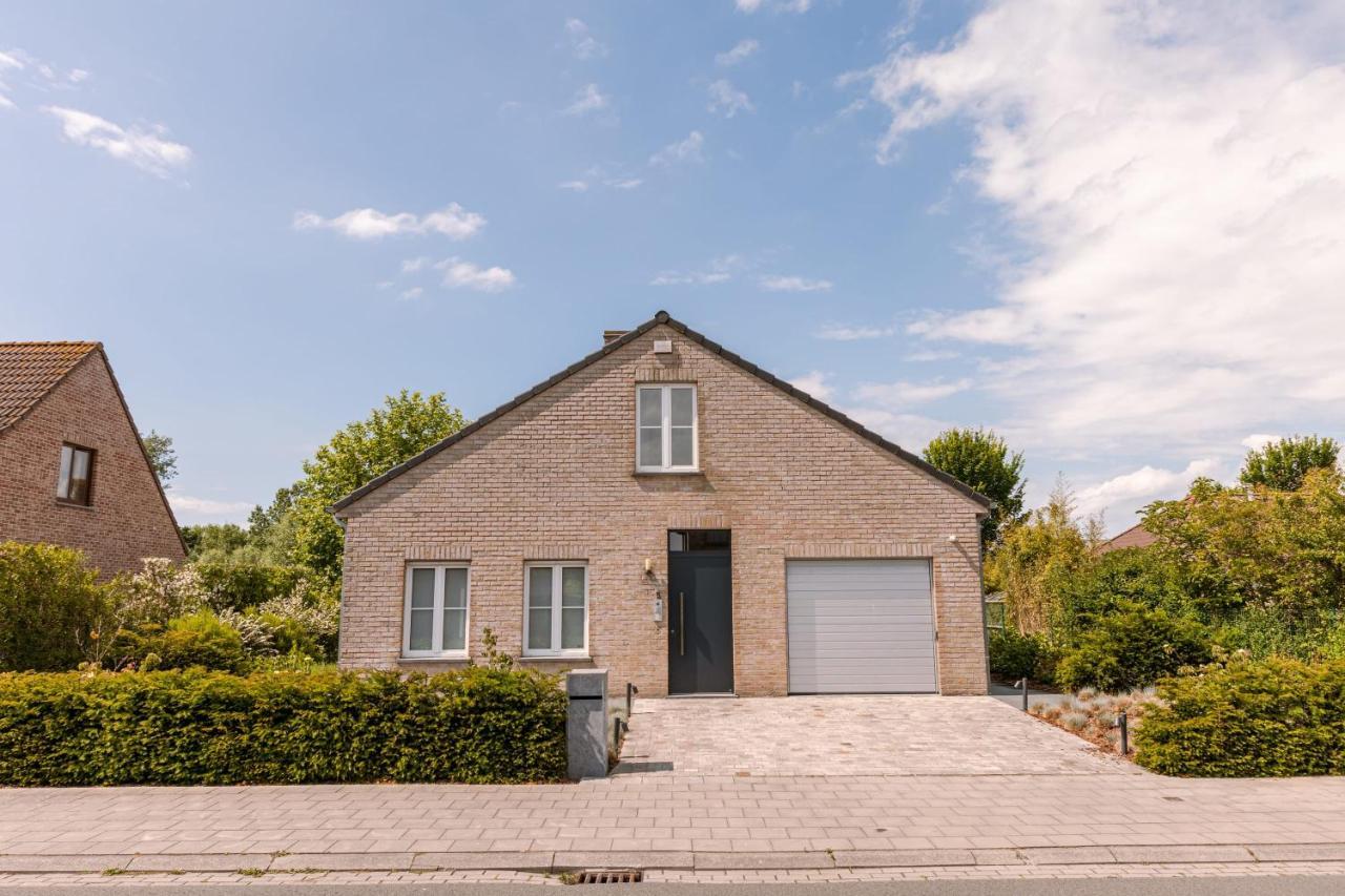 Fantastic Family Villa With Beautiful Garden Oostende Exterior foto