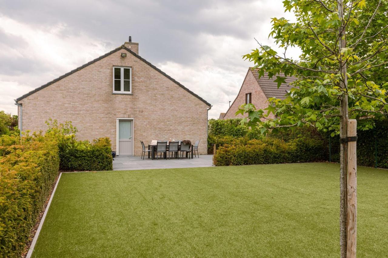 Fantastic Family Villa With Beautiful Garden Oostende Exterior foto